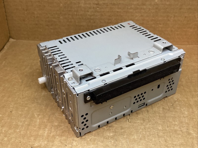 2015-2016 Ford Escape CD Single Disc Radio Receiver CQ-JJ12E0UME CJ5T-19C107-EB
