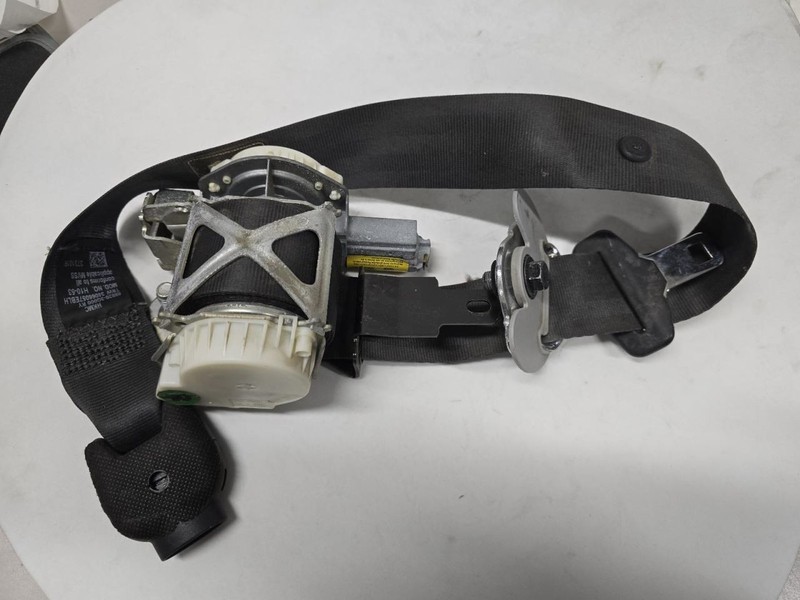 2011-2014 Hyundai Sonata RH Passenger Front Seat Belt Retractor 888403Q000RY