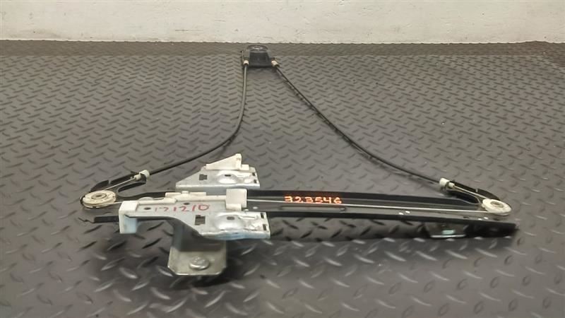 02-06 Cadillac Escalade Rear Right Passenger Window Regulator OEM 15135973