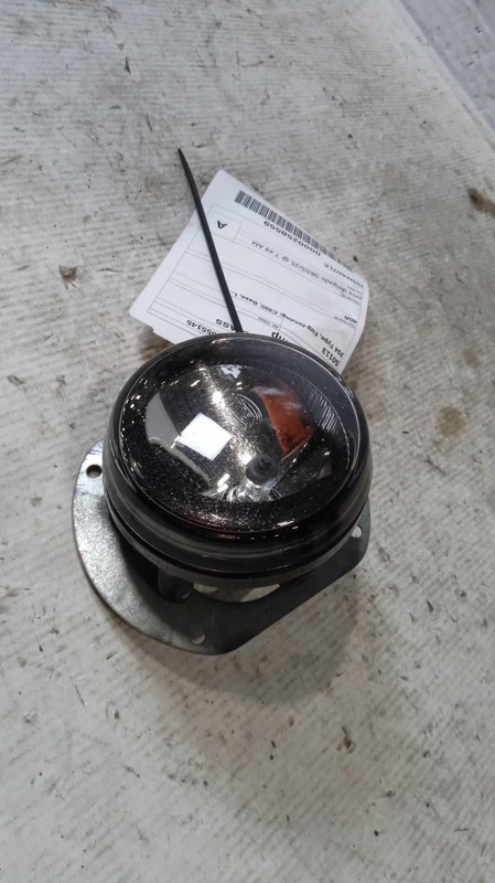 2009 Mercedes-Benz C-Class Left Fog Light Assembly OEM 64057 Used 135K Miles