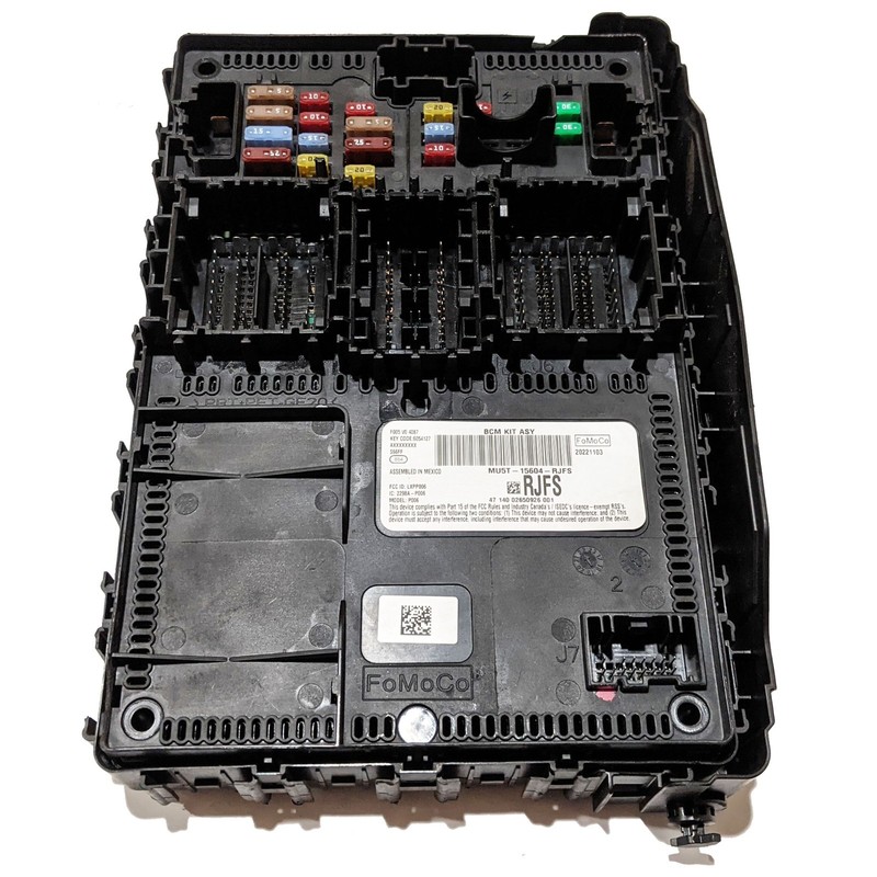 OEM Fuse Box Body Control Module Ford Mustang Mach-E 2021-2023 / MU5T-15604-RJFS