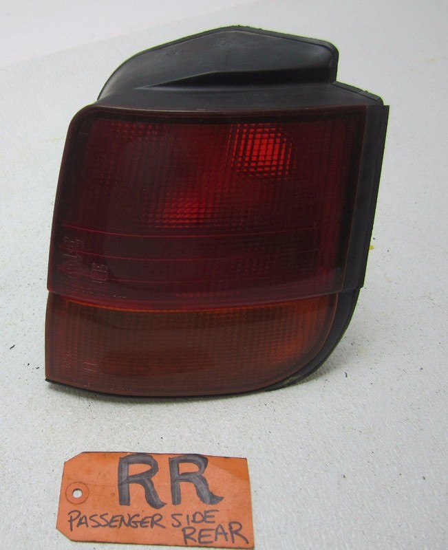 COLT VISTA EXPO SUMMIT TAIL LIGHT TAILLIGHT RIGHT PASSENGER BRAKE 92 93 94 95 96