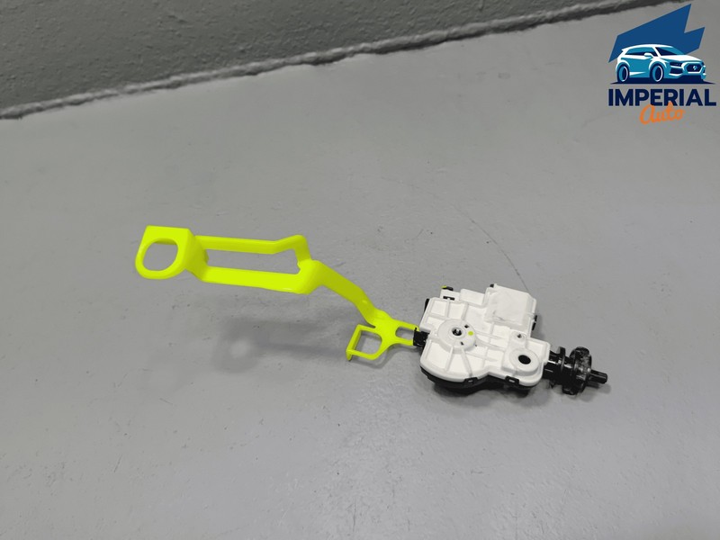 2018-2024 TOYOTA CAMRY FUEL TANK FILLER DOOR LID LATCH LOCK ACTUATOR OEM