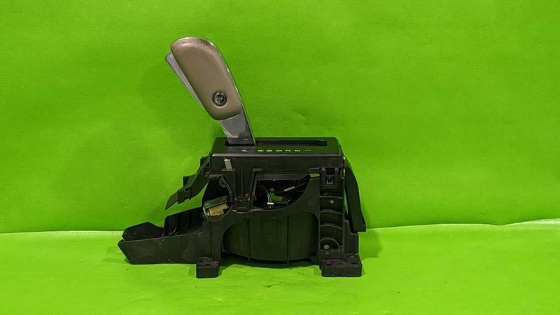 11-14 EXPEDITION AT TRANSMISSION FLOOR GEAR SHIFT SHIFTER ASSEMBLY OEM 4607-9