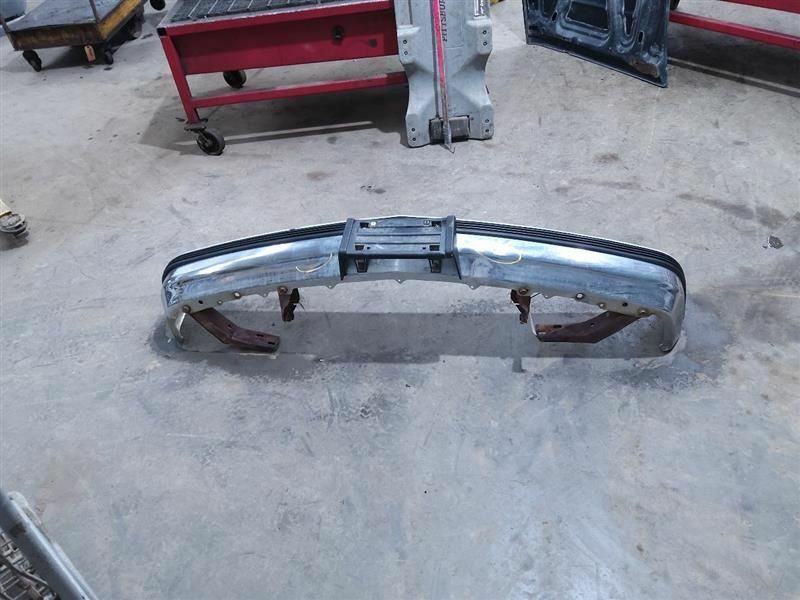 Front Bumper Chrome With Impact Strip Fits 88-00 CHEVROLET 2500 PICKUP 252462