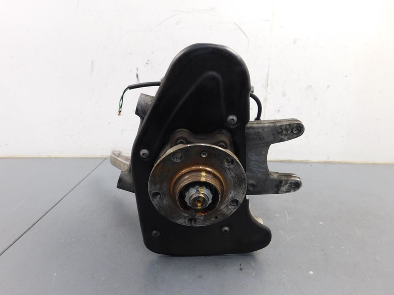 2011 Lamborghini Gallardo LP570-4 Superleggera Left Rear Hub Knuckle #0350 Z3