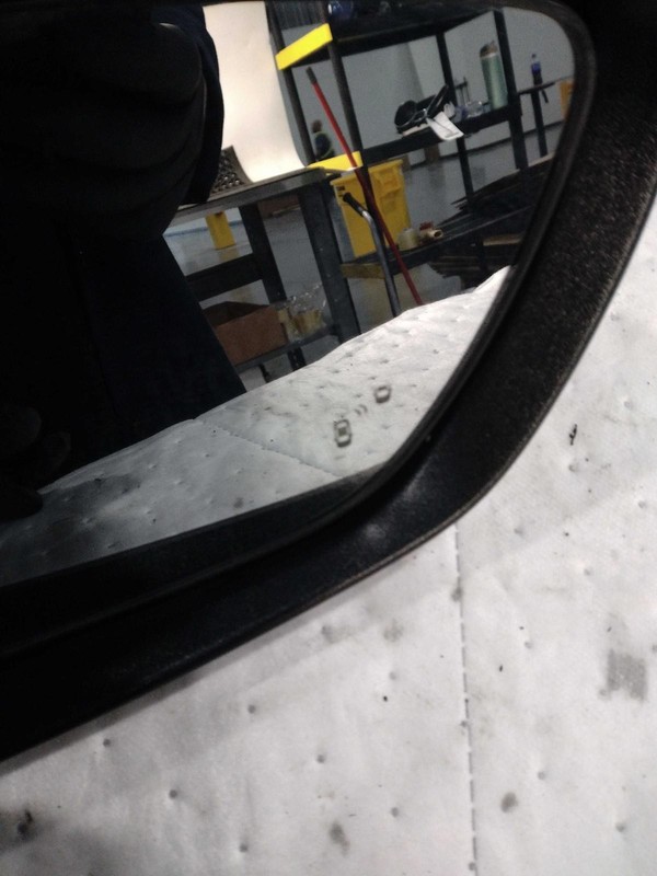 Used Left Door Mirror fits: 2022 Hyundai Venue power w/o turn signal w/o heated