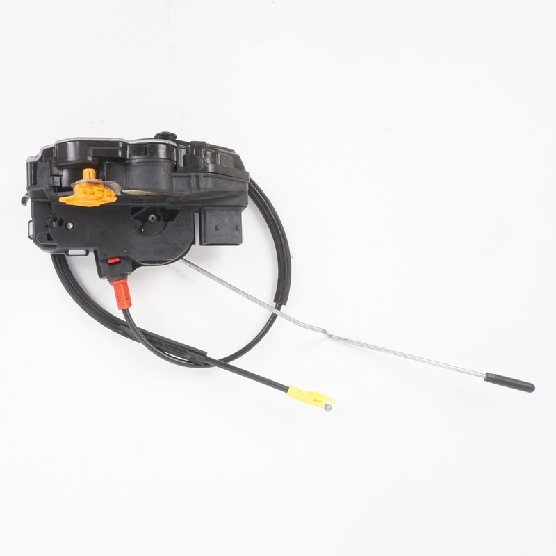 2016 - 2019 Buick Cascada Front Right Door Latch Lock Actuator OEM