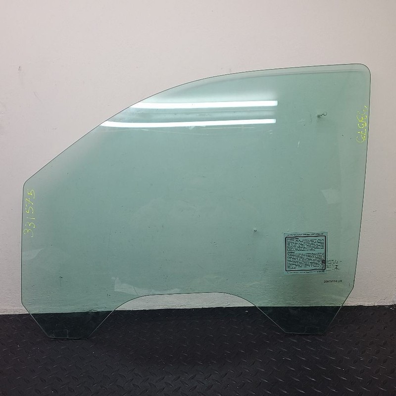14-19 Chevrolet Silverado 4 Door Front Left Driver Door Glass OEM 20979114