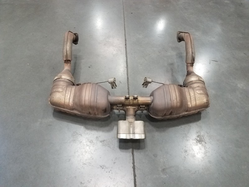 2007 Porsche Cayman S 987OEM Exhaust Muffler / Pipes / Tips #3075 Z14