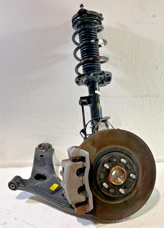 2023-2025 HYUNDAI PALISADE FWD FRONT LEFT SUSPENSION KNEE ASSEMBLY 3.8L # 105202