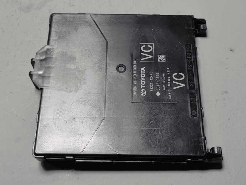 2019 Toyota RAV4 Hybrid Multiplex Network MPX Body Control Module BCM Unit OEM