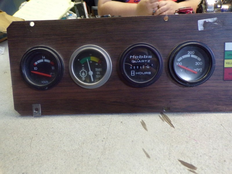 Gauge Bezel Oilt Tep Trans OIl Timer & Battery Volts Gauges *FREE SHIPPING*