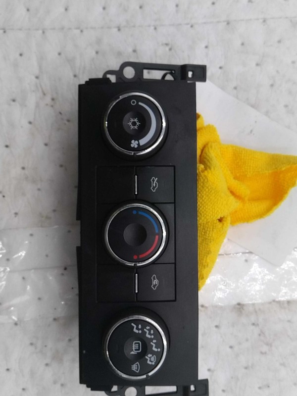 2011 Chevrolet Silverado 1500 A/C Selector Switch OEM Grey 107k Miles