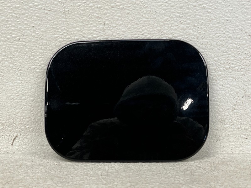 ⭐2017-2023 GMC ACADIA DENALI FUEL TANK FILLER GAS DOOR LID CAP COVER OEM LOT2689