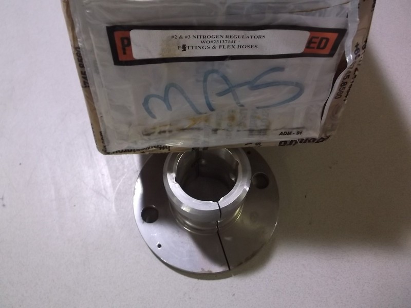 NEW Nitrogen Regulator C00#23137141 2-Pieces *FREE SHIPPING*