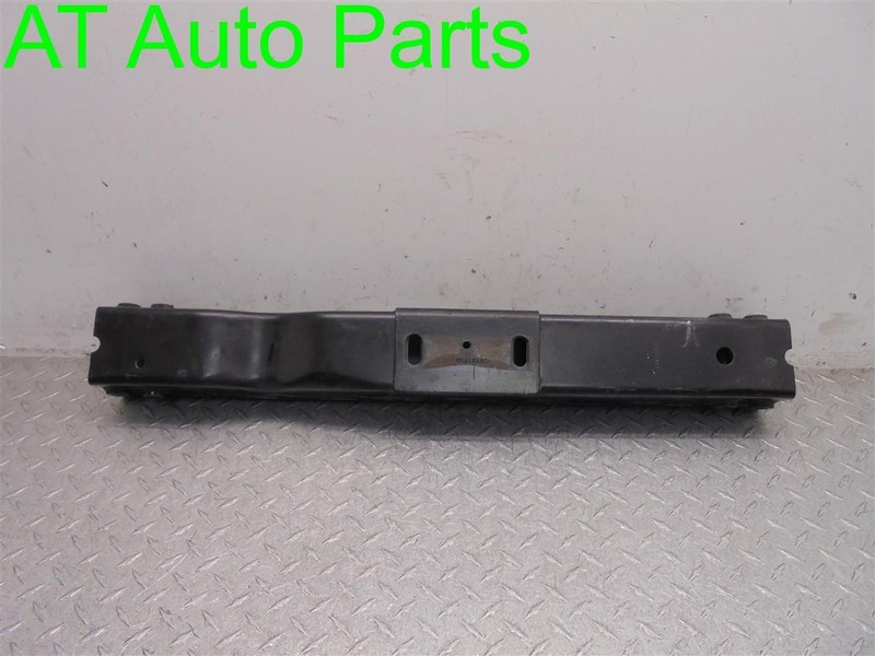 2000-2006 GMC YUKON 4X4 AT TRANSMISSION CROSSMEMBER BRACE OEM 15040432