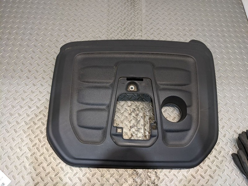2016-2021 Jeep Grand Cherokee Engine Motor Cover 05281383AE OEM 1167803