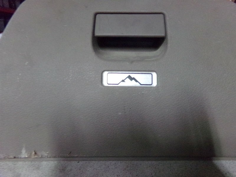 Freightliner 22-60537-000 Glove Box*FREE SHIPPING*