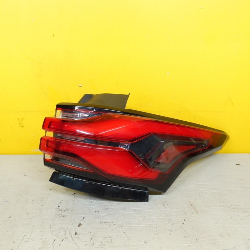 2022-2024 CHEVROLET TRAVERSE RIGHT OUTER TAILLIGHT LAMP PASSENGER SIDE 86785341