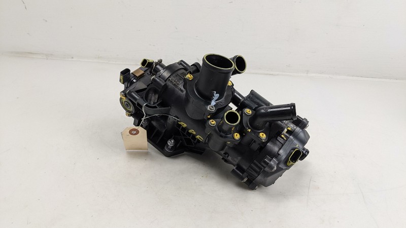 Engine Water Outlet Control Valve 2020 Cadillac CT5 55512104