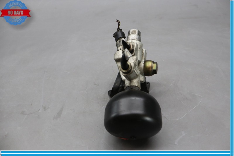 05-06 Mercedes R230 SL500 Pressure Relief Valve ABC Hydraulic Suspension Oem