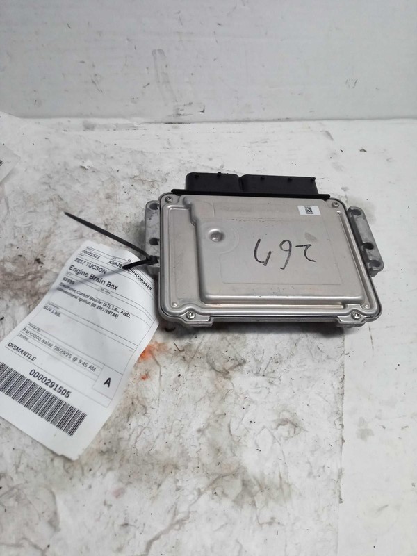 Used Engine Control Module (ECM) fits: 2017 Hyundai Tucson Electronic Control Mo