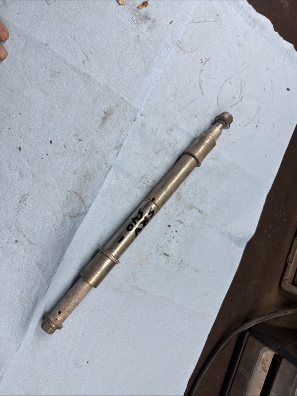 1981 - 1985 Yamaha Vintage Snowmobile, SRV540 Srv 540 Rear Suspension Axle