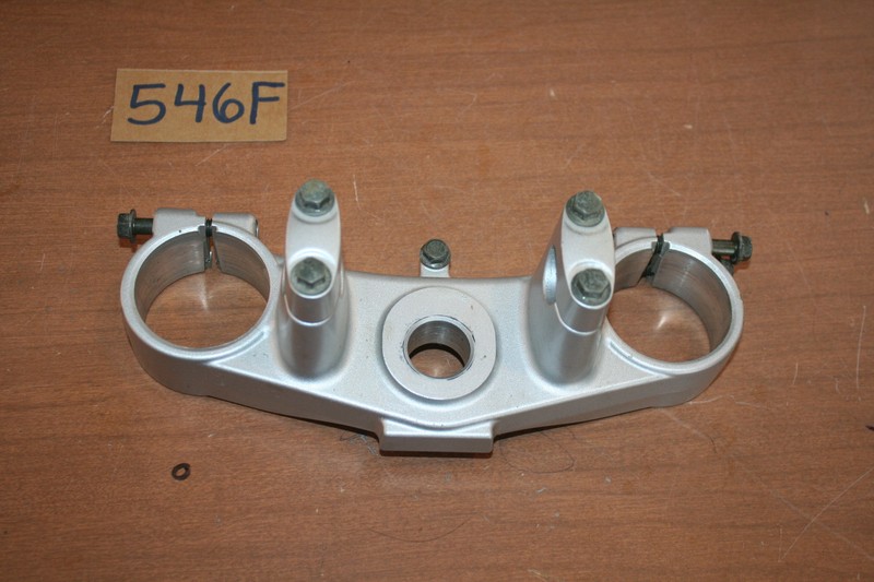 2002 Yamaha YZ 426F Triple Tree Fork Top Bridge OEM 02 B