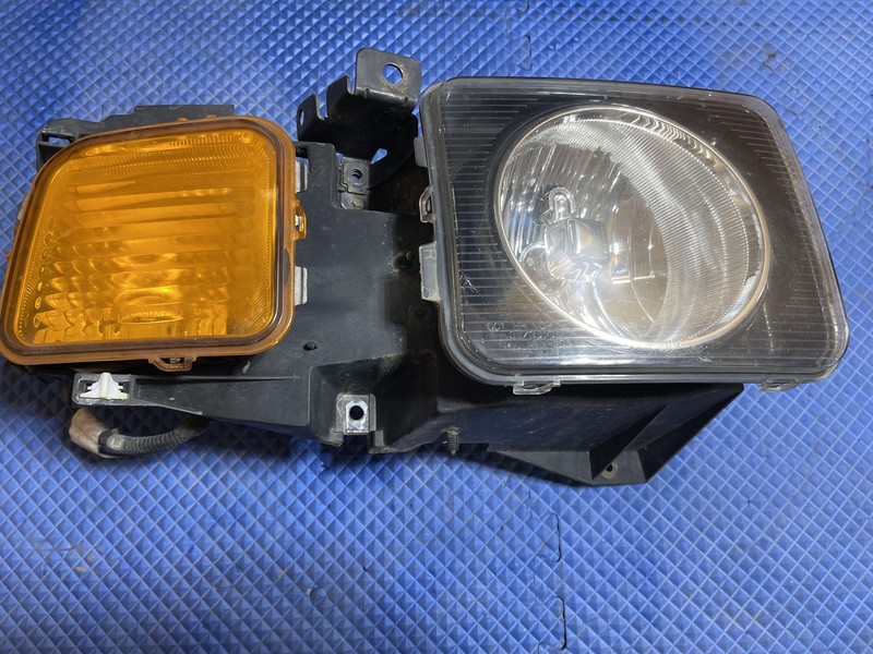06-10 Hummer H3 Front Passenger Headlight Head Lamp Assemby Oem Tested