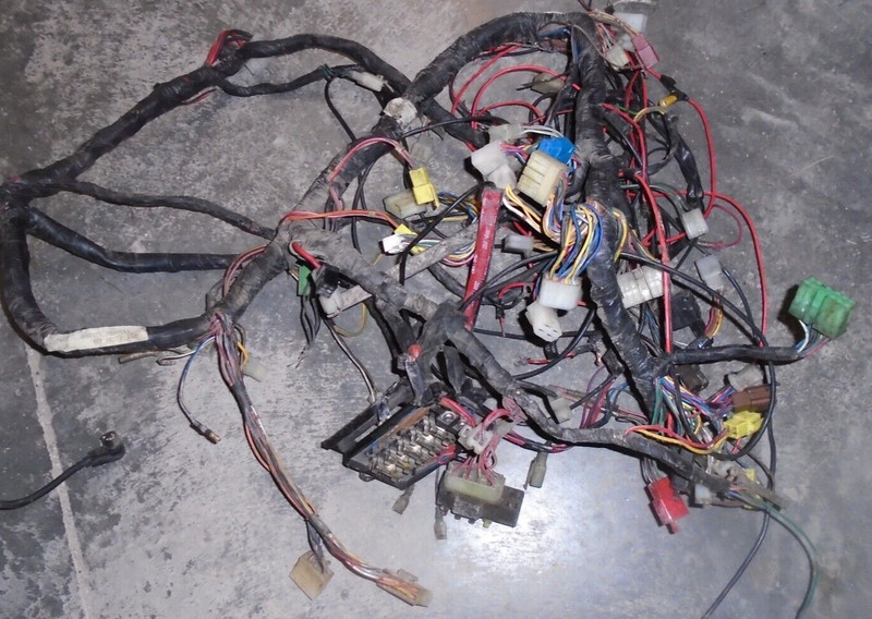 1987 Yamaha Venture XVZ1300 XVZ 1300 Electrical Wires Wiring Harness Loom Plug