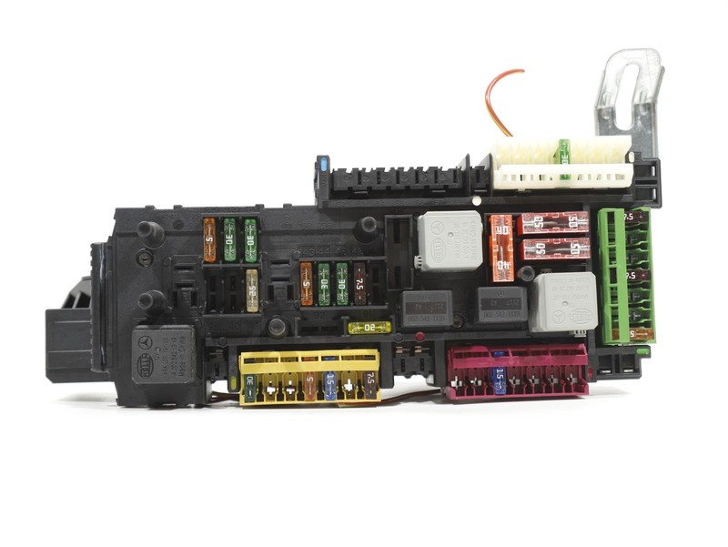 2012-2014 Mercedes C250 W204 Electronic Ignition Switch Module EIS OEM