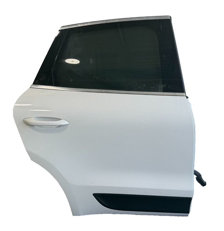 📌15-26 PORSCHE MACAN REAR RIGHT PASSENGER SIDE COMPLETE DOOR P.C. C0Q / C9A OEM