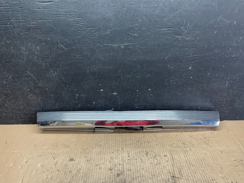 2011 to 2013 Honda Odyssey Rear Camera License Plate Trim Molding Panel M6107