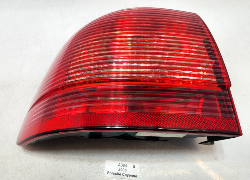 ✅ 03-06 OEM Porsche Cayenne 955 Rear Left Driver Side Tail Light Lamp