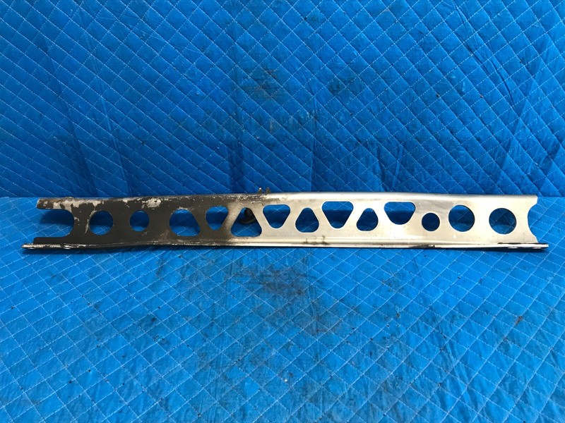 06-15 Mazda Mx-5 Miata Center Engine Mount Frame Bar