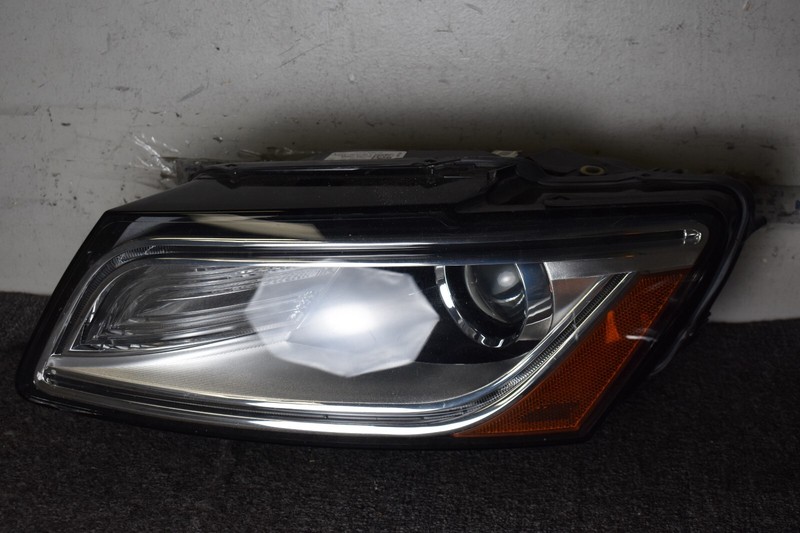 2013-2015 AUDI Q5 LEFT SIDE HEADLIGHT FACTORY OEM