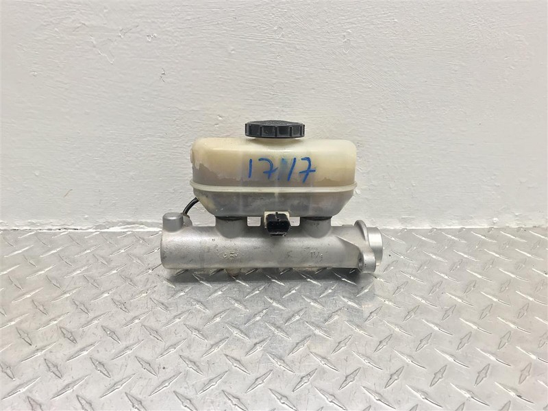 00 01 02 FORD F150 4.2L BRAKE BOOSTER MASTER CYLINDER OEM 541-01156