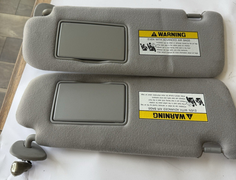 2006-2007 Hyundai Sonata Driver & Passenger Side RH LH Cloth Sun Visor Gray OEM