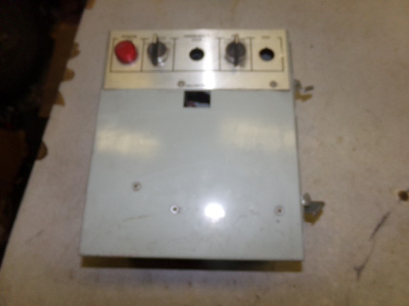 Electronic Counters & Controls Cut Out Electrical Box 447B-1*FREE SHIPPING*