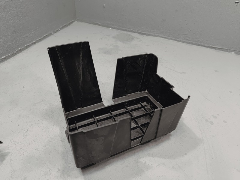 2017-2019 Honda CR-V Battery Tray Holder Housing Box Lower Mount Bracket OEM