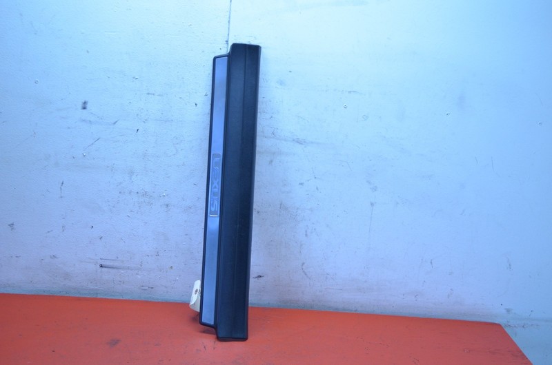 2001-2006 LEXUS LS430 FRONT RIGHT PASSENGER DOOR SILL SCUFF PLATE TRIM OEM