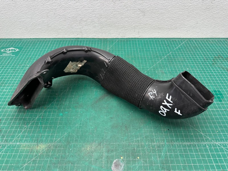 09-15 JAGUAR XF XFR X250 AIR INTAKE DUCT TUBE PIPE OEM