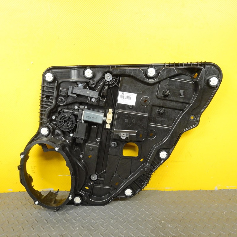 2023-2025 DODGE HORNET RH REAR SIDE DOOR WINDOW REGULATOR & CARRIER 00505737250