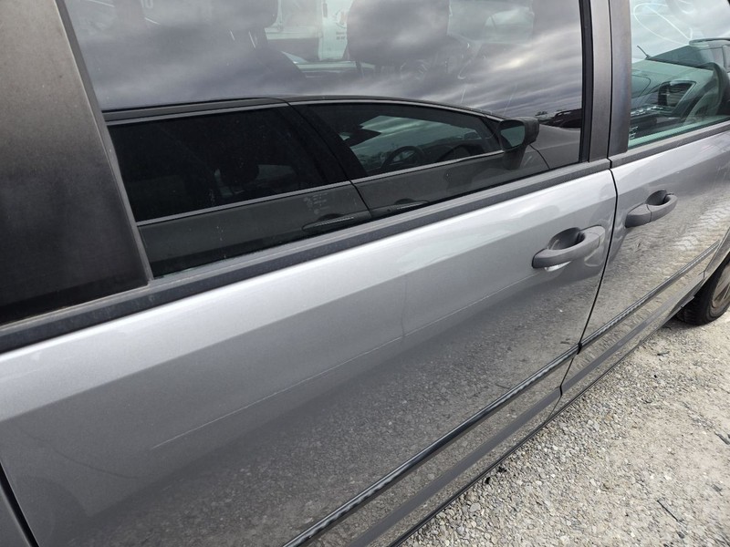 Passenger Rear Side Door Stationary Fixed Glass Fits 08-20 CARAVAN 3629241