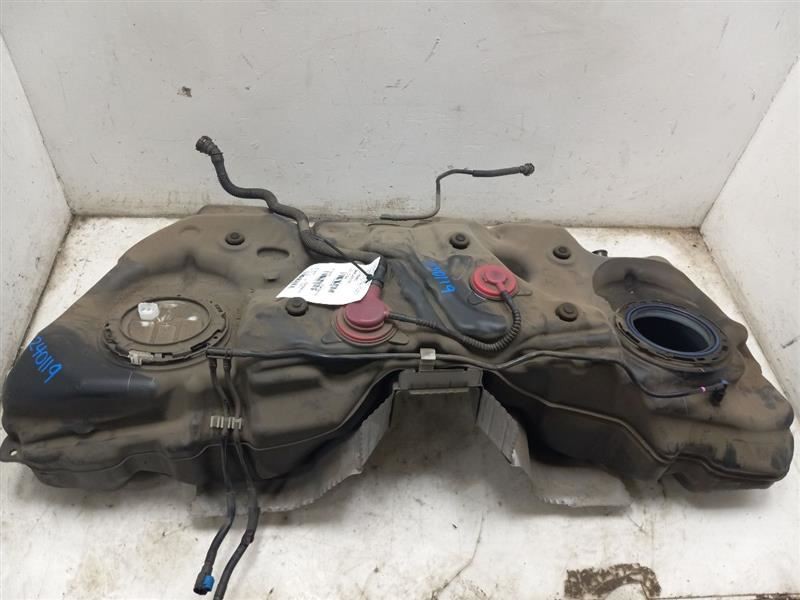 16-17 LEXUS RC200T F-SPORT 2.0L RWD AT 17.4 GALLON GAS FUEL TANK
