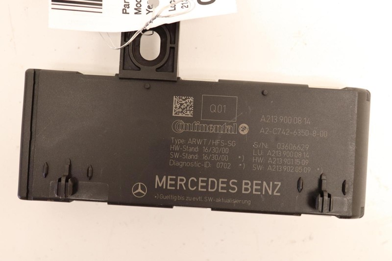 2017-2018 MERCEDES E-CLASS E300 W213 SEDAN TRUNK RELEASE BACK DOOR MODULE OEM