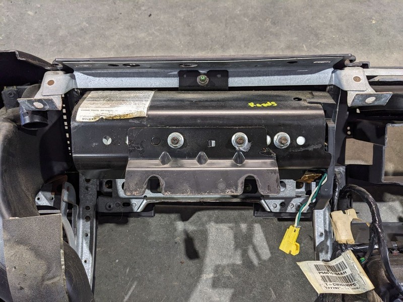 97-06 JEEP WRANGLER DASH PANEL ASSEMBLY W METAL FRAME OEM 1186236