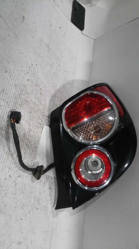 2015 Chevrolet Sonic Right Blue Tail Light Assembly OEM 424374 141K Miles