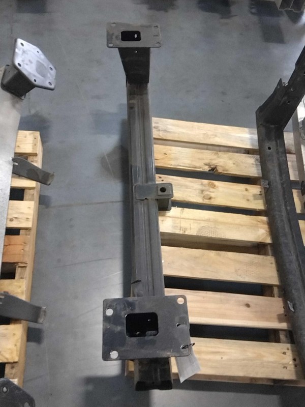 2010 Nissan Sentra OEM White Bumper Impact Bar, Used, 95000 Miles, 62036ET000
